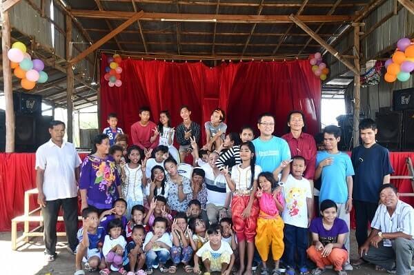 カンボジア孤児院の指導
